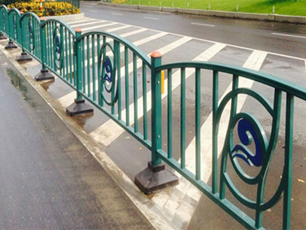 新型道路护栏图片8